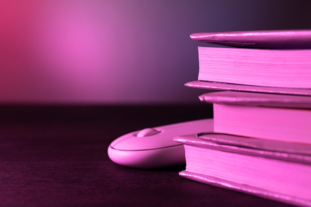 -首位山水诗人谢灵运的人生悲剧：不知收敛而被杀